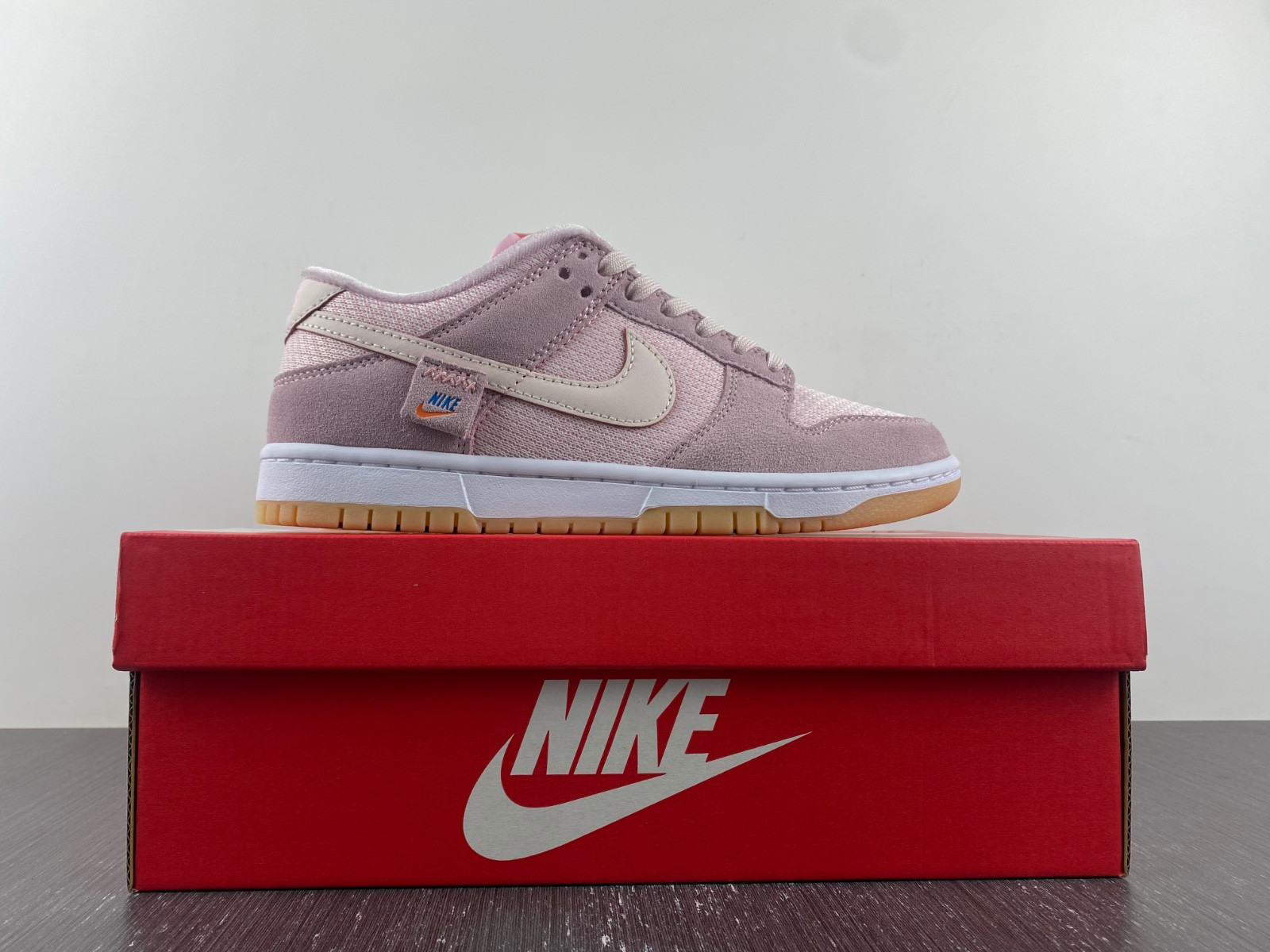 Nike Dunk Low Teddy Bear (W) - DZ5318-640