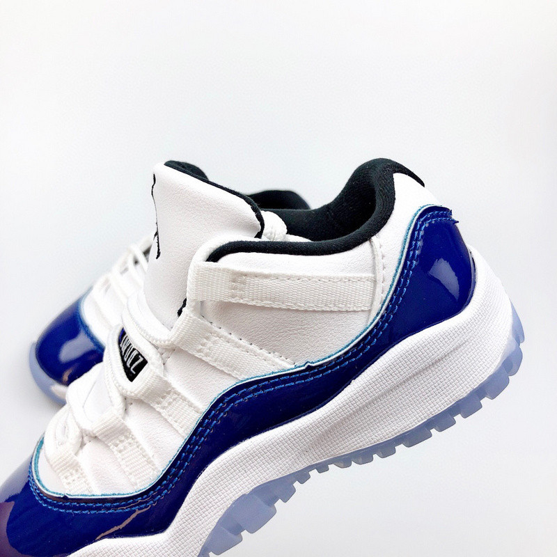 AIR JORDAN 11 KIDS SHOES