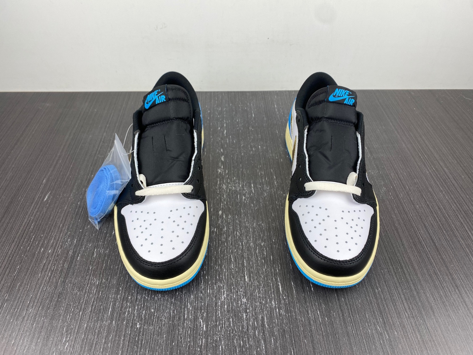 Jordan Air Jordan 1 Low OG CZ0790-104