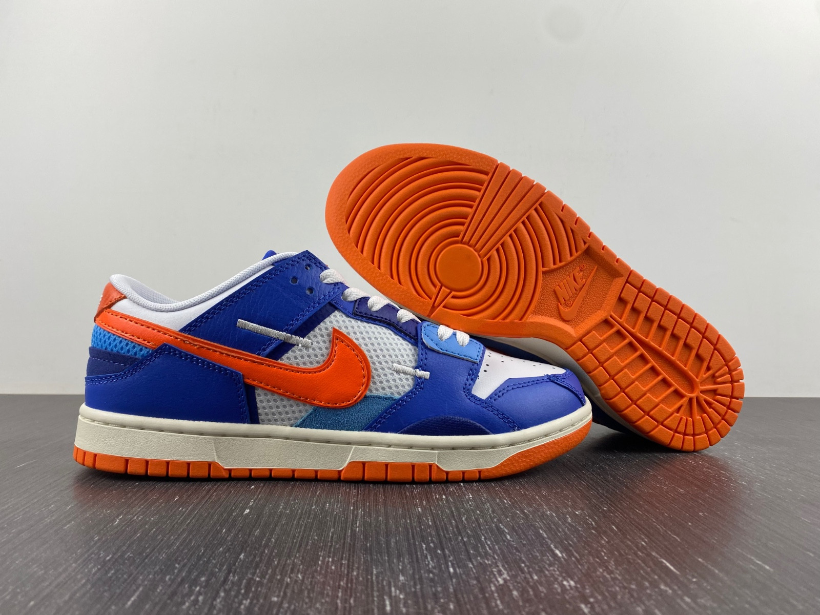 Nike Dunk Scrap “Knicks” DM0128-10J