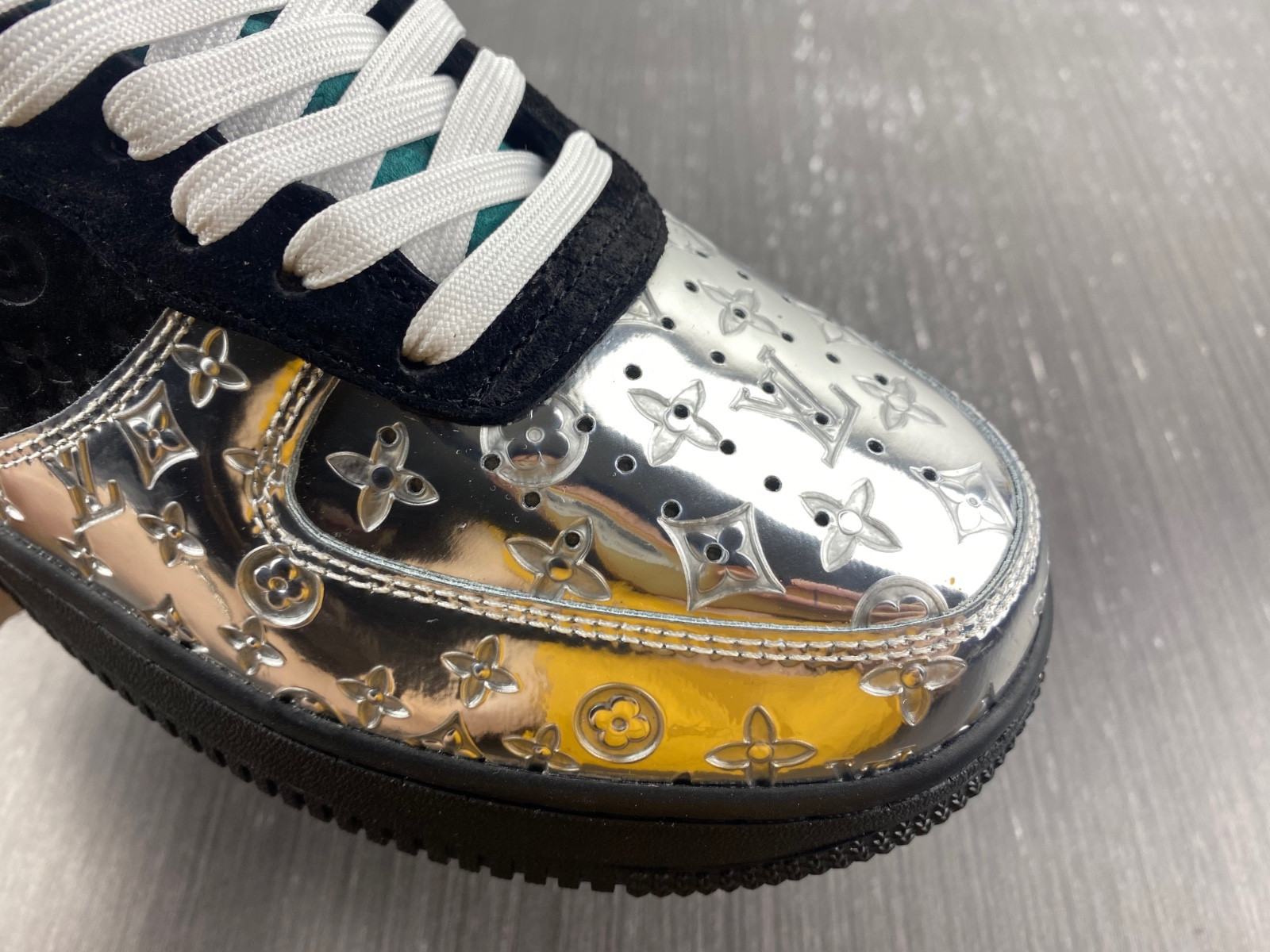 NIKE AIR FORCE 1 LOW BY VIRGIL ABLOH