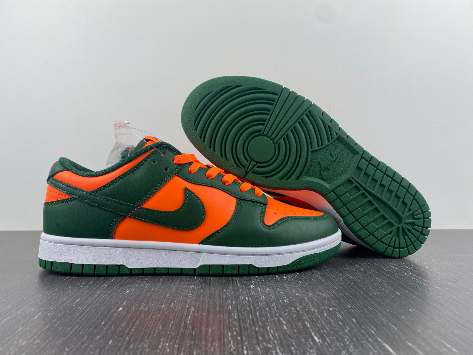 Nike Dunk Low Retro Miami Hurricanes - DD1391-300