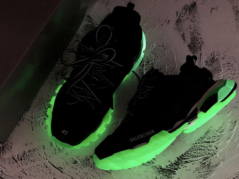 Ba*len*cia*ga track trainer (black glow) 570391 w1gb1 1003