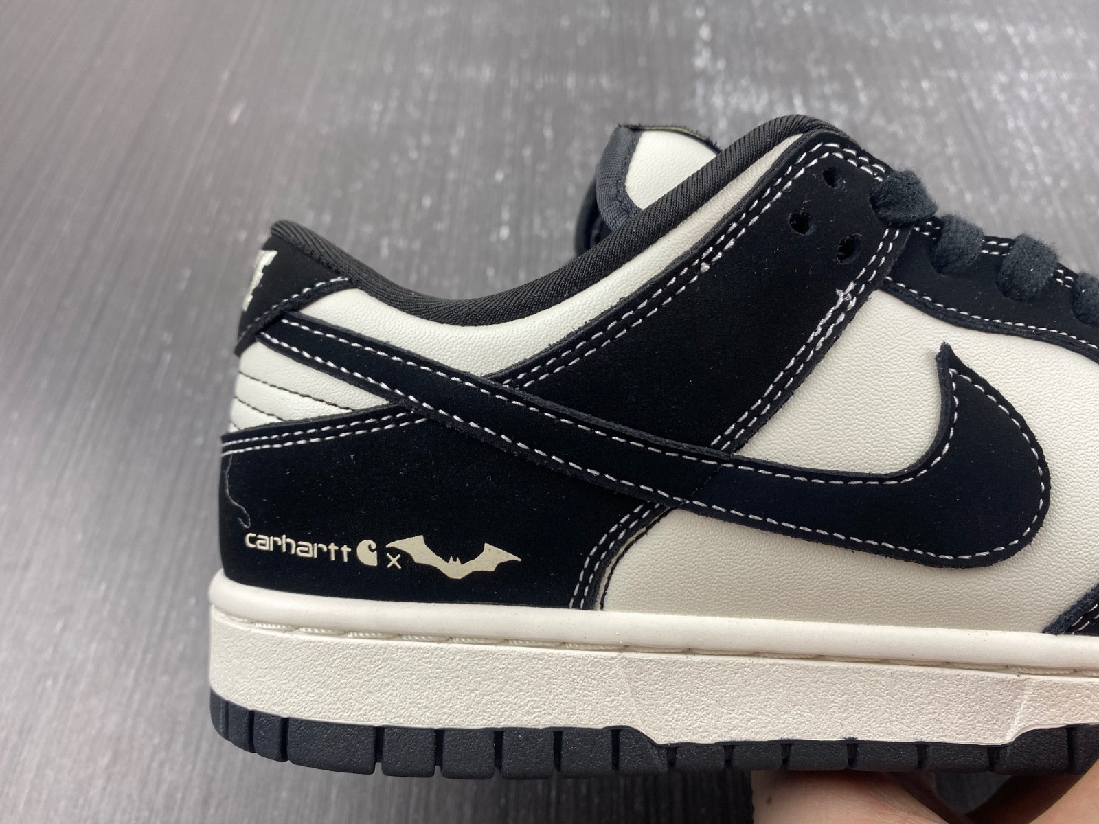 V x Nike Dunk Low Batman Black White FC1688-300