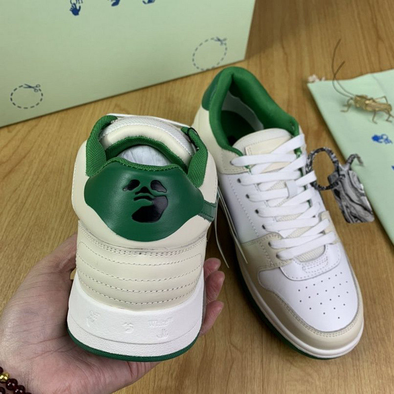 Off-White c/o Virgil Abloh