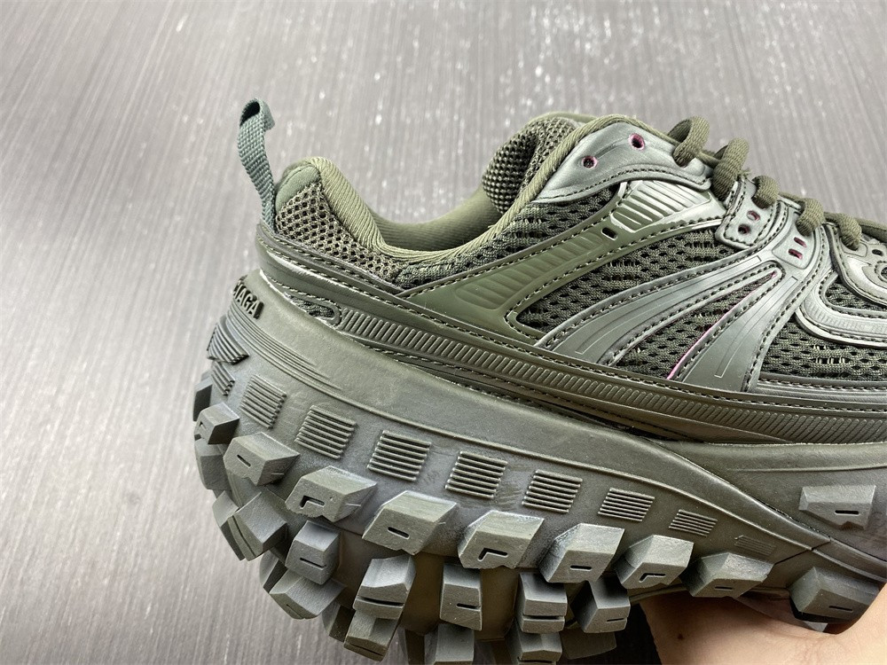 Ba*len*cia*ga bouncer chunky-sole sneakers