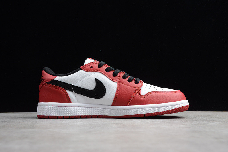 Jordan 1 Retro Low Golf Chicago DD9315-600