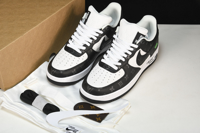 NIKE AIR FORCE 1 LOW BY VIRGIL ABLOH