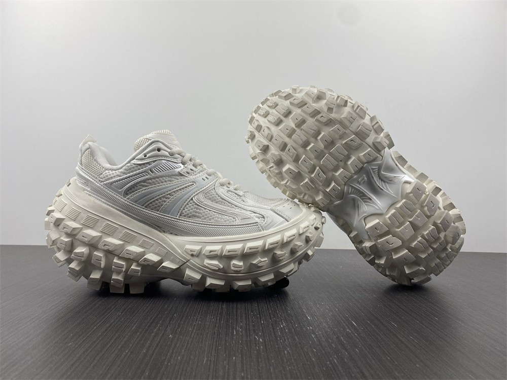 Ba*len*cia*ga bouncer chunky-sole sneakers