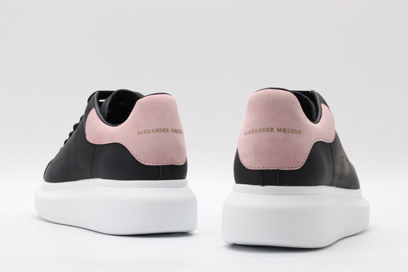 ALEXANDER MCQUEEN SNEAKER