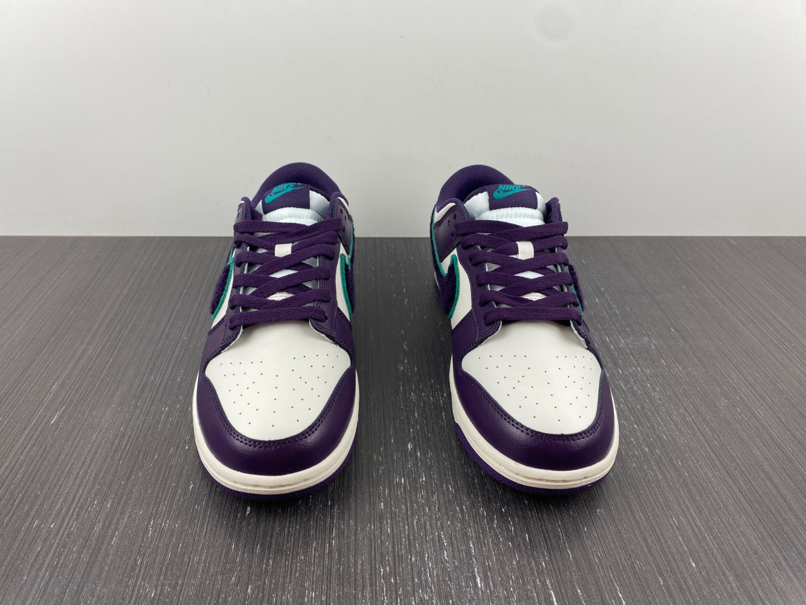 Nike Dunk Low Chenille White Purple DQ7683-100