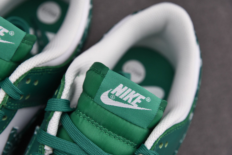 Nike Dunk Low Essential Paisley Pack Green (W) DH4401-102