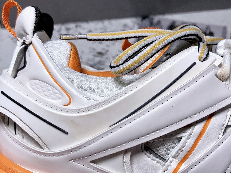 Ba*len*cia*ga track trainer (white orange) 542023 w1gb1 9059