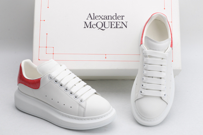 ALEXANDER MCQUEEN SNEAKER