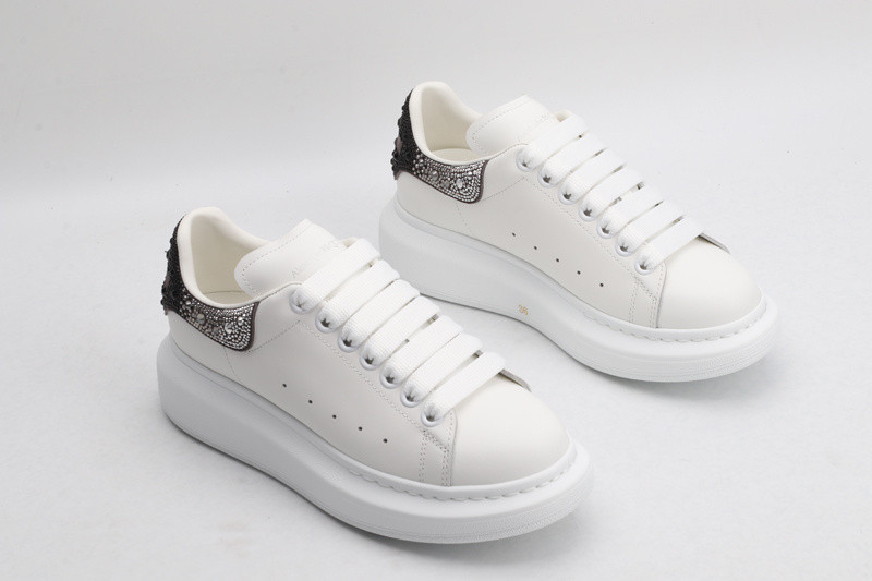 ALEXANDER MCQUEEN SNEAKER