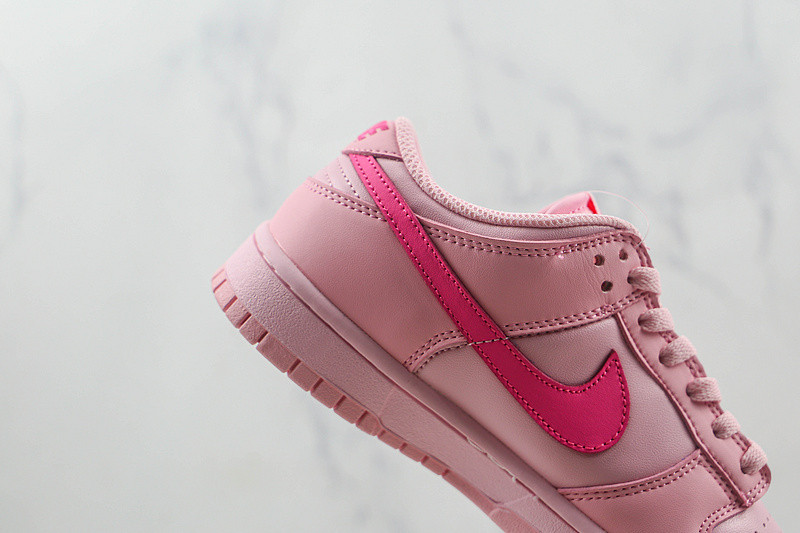 Nike Dunk Low Triple Pink (GS) DH9765-600