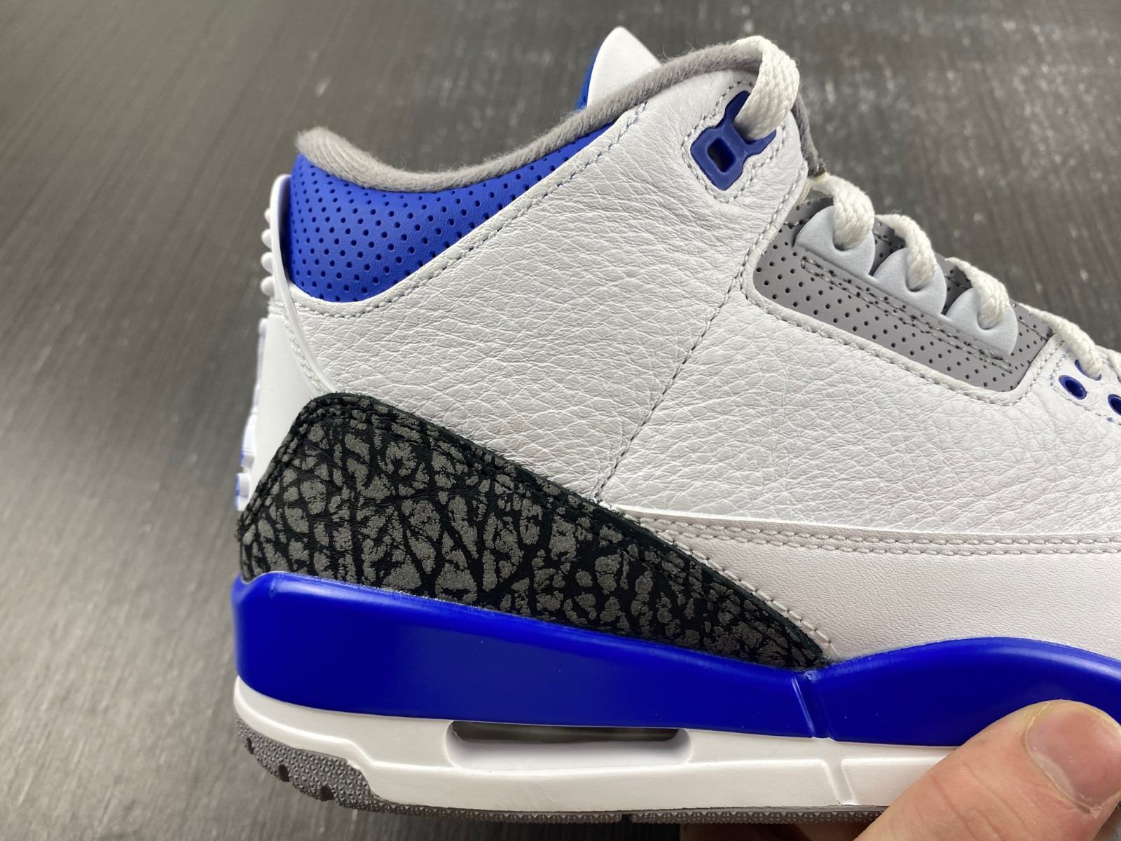 Air Jordan Retro 3 Racer Blue CT8532-145