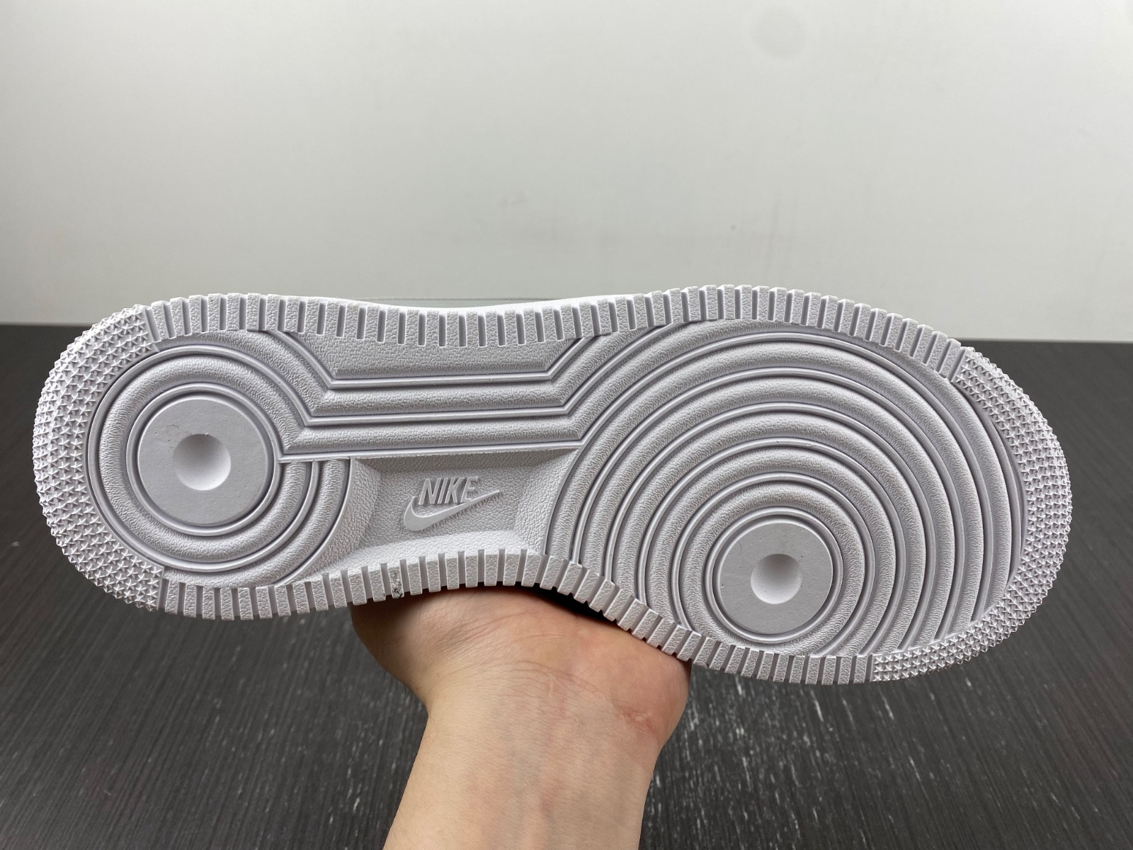 Nike x AMBUSH Air Force 1 Low DV3464-101