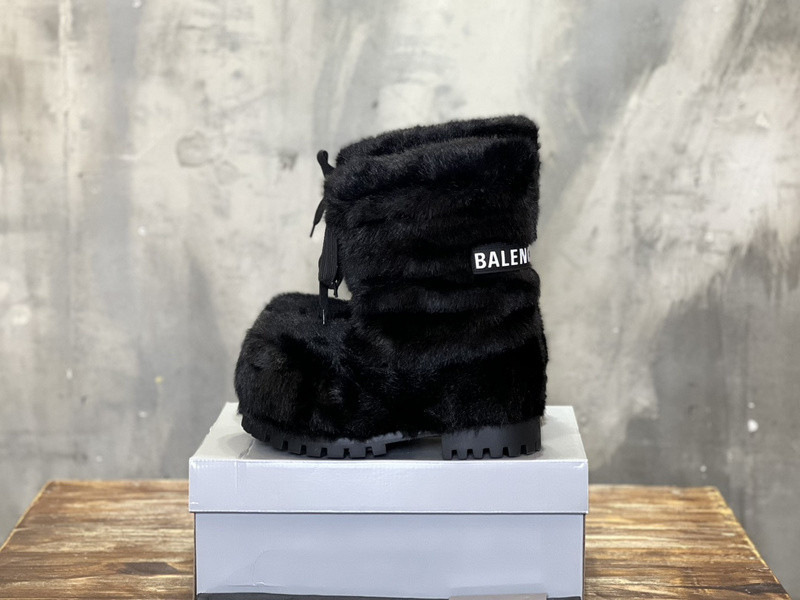 Balenciaga Black 