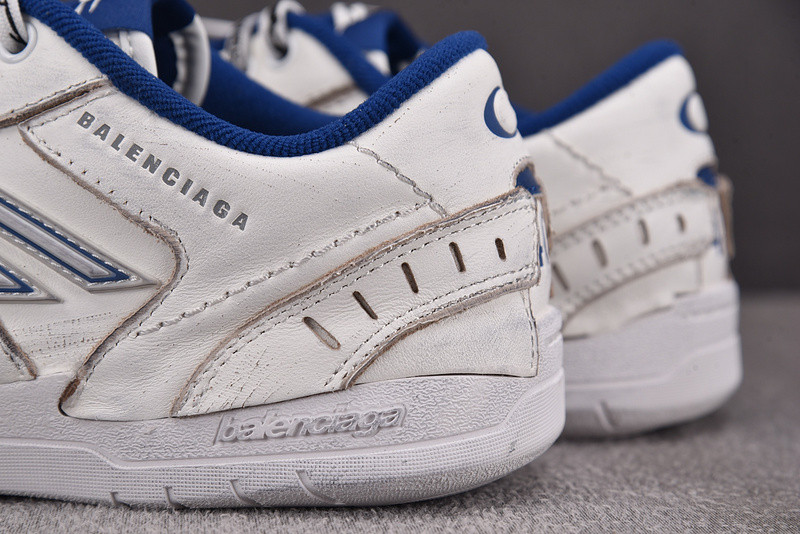 Balenciaga Hamptons Worn-Out White / Dark Blue
