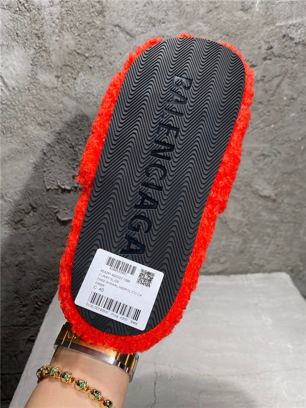 BALENCIAGA SLIDES