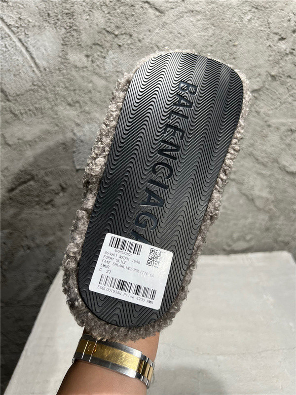 BALENCIAGA SLIDES