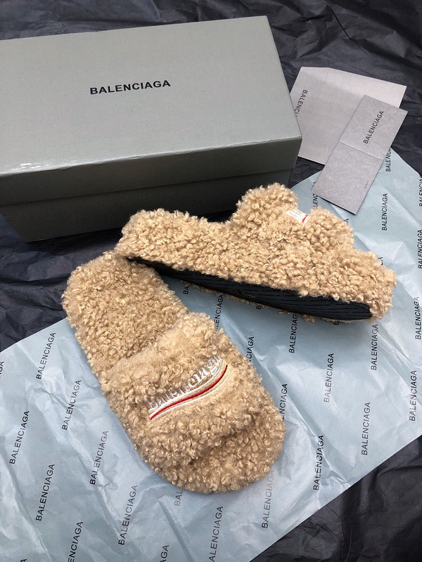 BALENCIAGA SLIDES