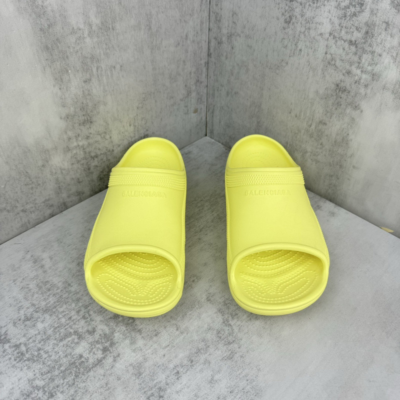 BALENCIAGA SLIDES