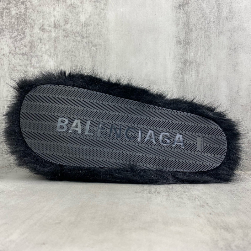 BALENCIAGA SLIDES