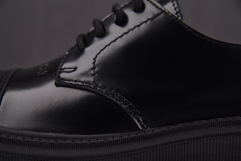 Balenciaga Tractor leather loafers in black