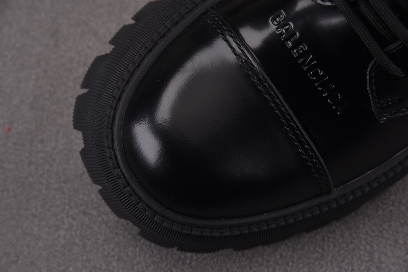 Balenciaga Tractor leather loafers in black