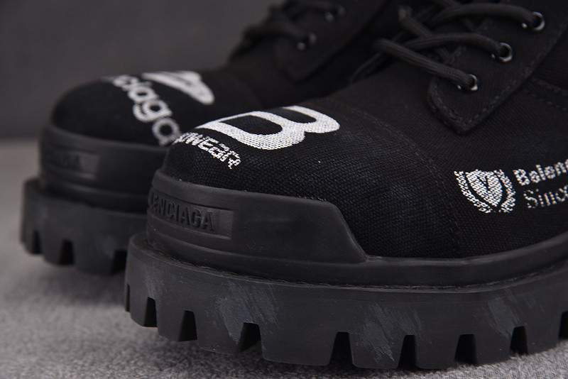 BALENCIAGA STRIKE COMBAT BOOT