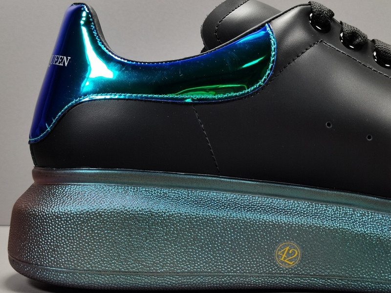 ALEXANDER MCQUEEN SNEAKER