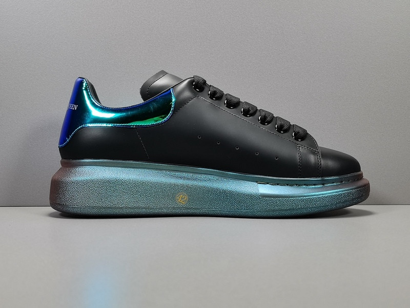 ALEXANDER MCQUEEN SNEAKER