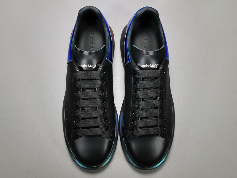 ALEXANDER MCQUEEN SNEAKER