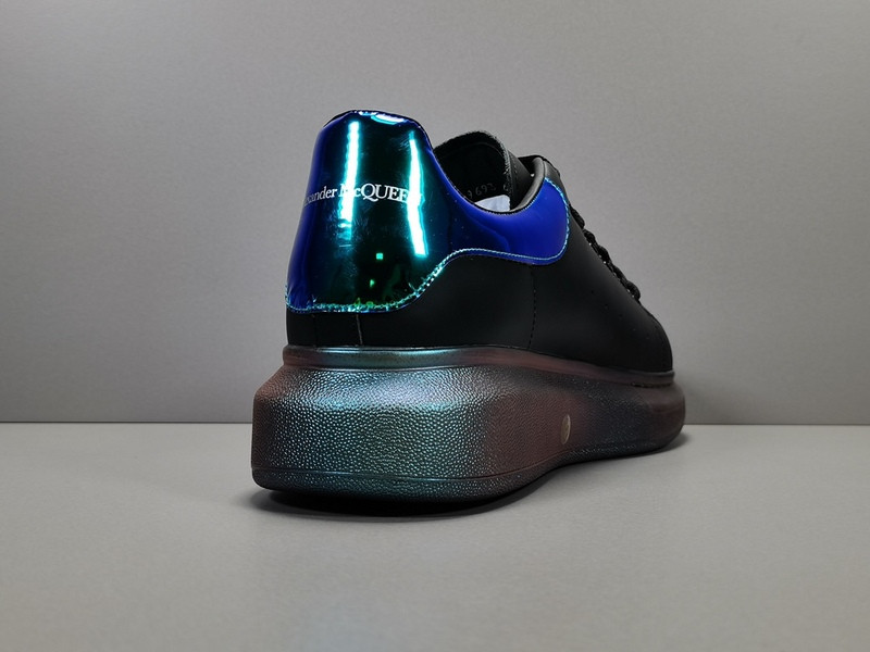 ALEXANDER MCQUEEN SNEAKER