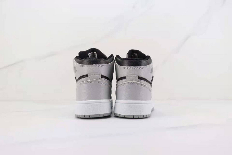 AIR JORDAN 1 KIDS SHOES