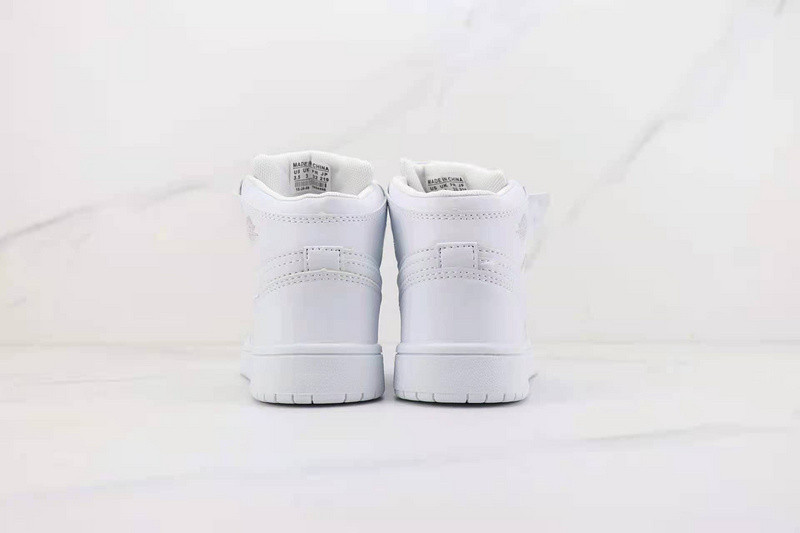 AIR JORDAN 1 KIDS SHOES