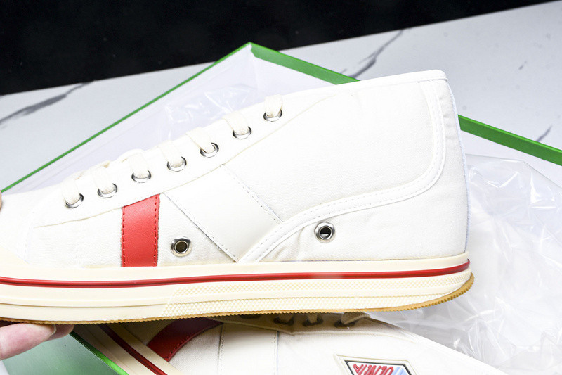 BOTTEGA VENETA Eliot Sneaker