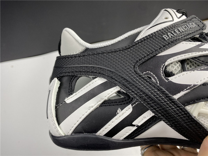 Ba*len*cia*ga drive sneaker 624343-w2fd1-1019