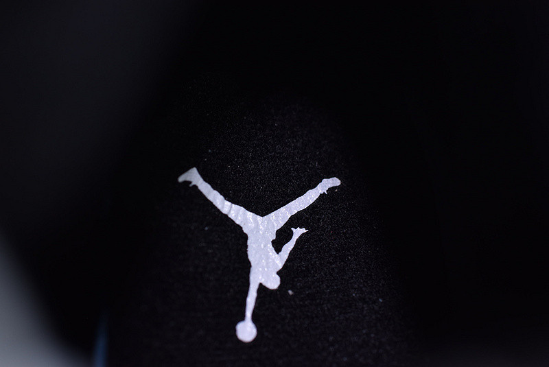 Air Jordan 1 Mid AJ1 554724-066