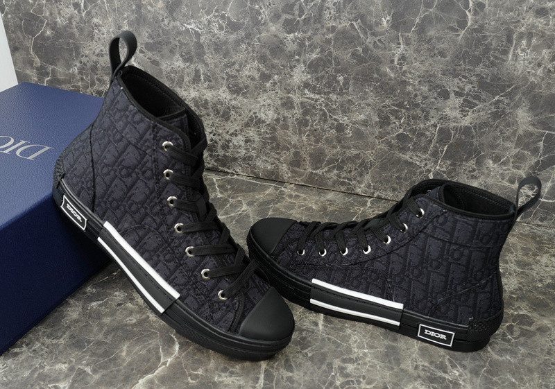 D B23 HIGH-TOP SNEAKERS