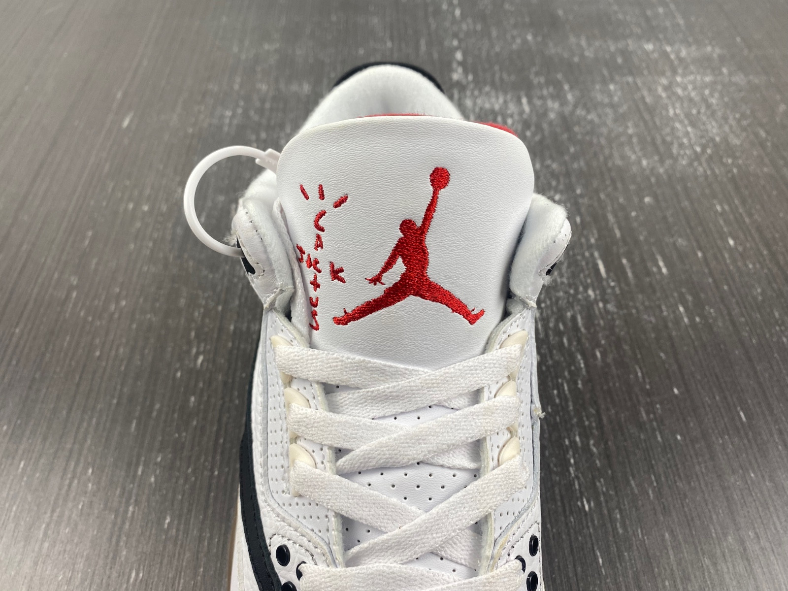 Travis Scott x Air Jordan 3 “Palomino” CT8532-120