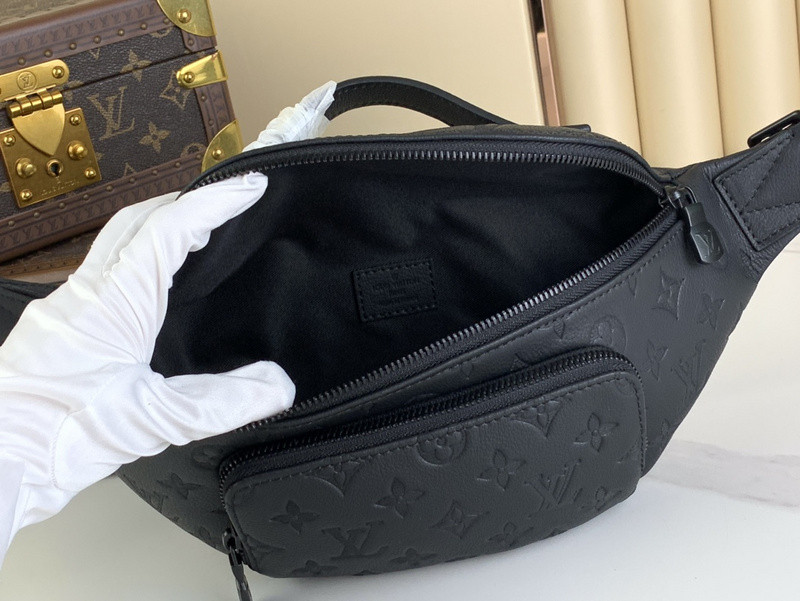 LOUIS VUITTON Rush Bumbag-30*15*8CM