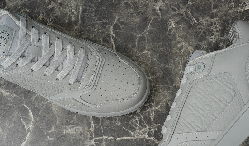 DIOR SNEAKERS