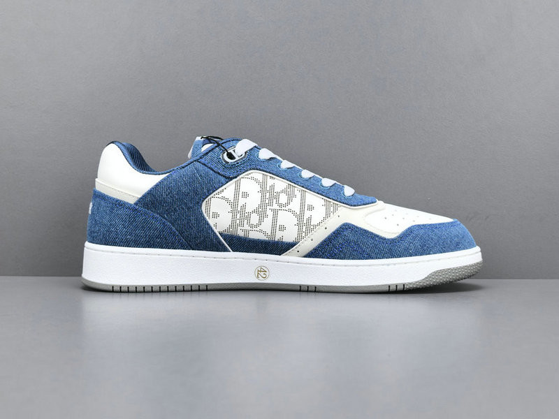 DIOR SNEAKERS