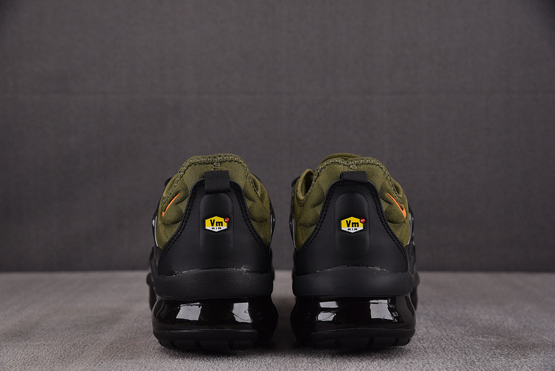 Nike Air Vapormax Plus Rough Green/Dark Russet-Black DQ4688-300