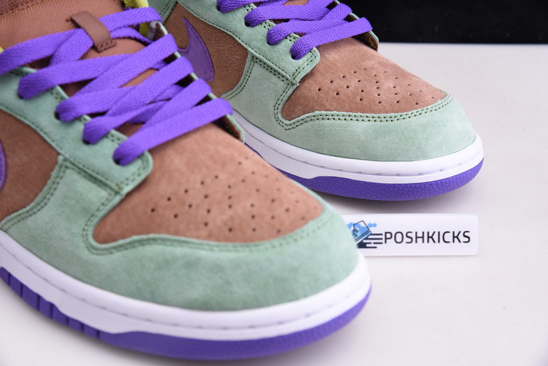 Nike Dunk Low SP “Veneer” DA1469-200