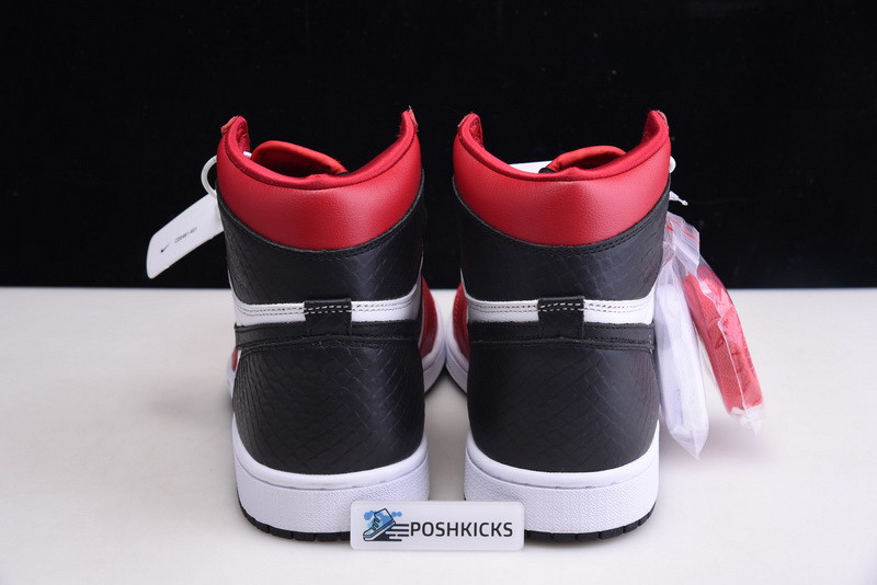 Air Jordan 1 Retro High Satin Snake Chicago CD0461-601