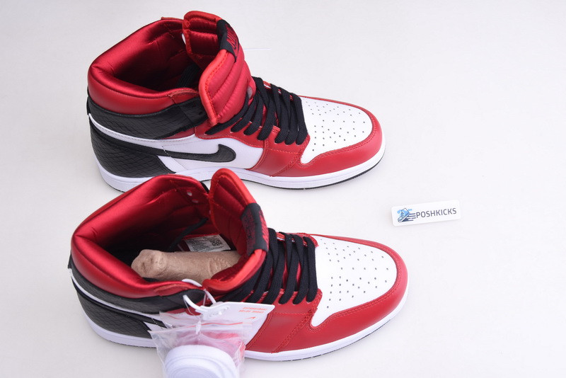 Air Jordan 1 Retro High Satin Snake Chicago CD0461-601